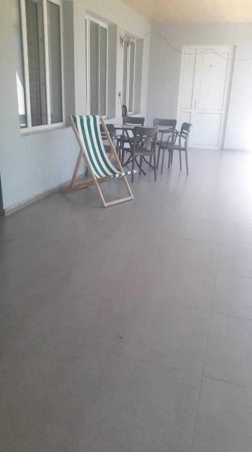 Maka'S Guesthouse Tionety Buitenkant foto